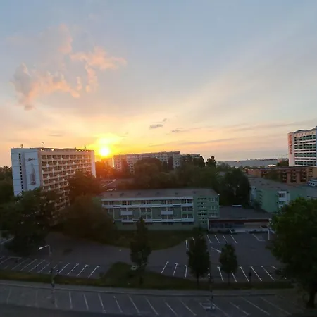 Sunset Boulevard * Mamaia