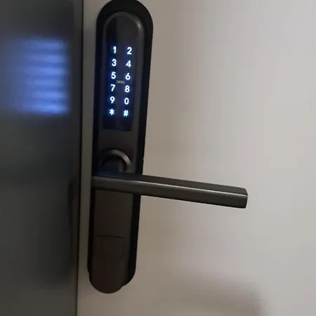 Sunset Boulevard * 马马亚